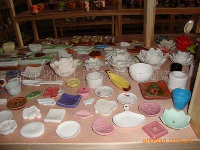 陶瓷与石膏熏香座 匠心工艺与芳香美学的完美融合